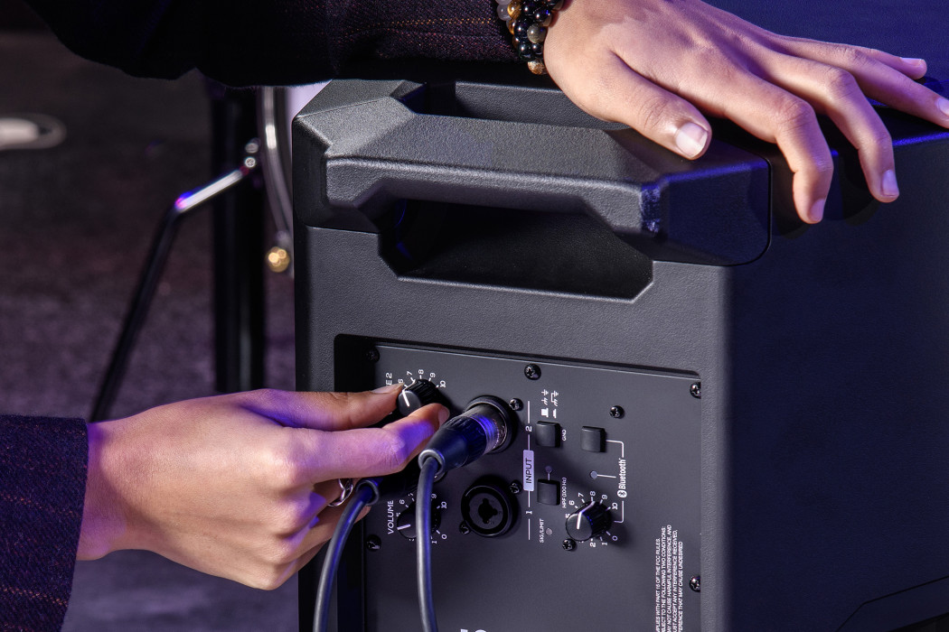 Hlavní obrázek Komba k elektronickým bicím ALESIS Strike Amp 8 MK2