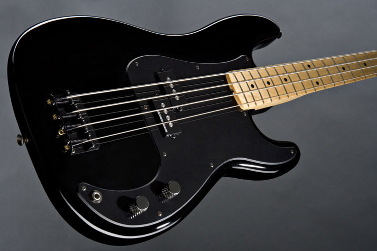 Hlavní obrázek PB modely FENDER Roger Waters Precision Bass®, Black, Maple Fretboard
