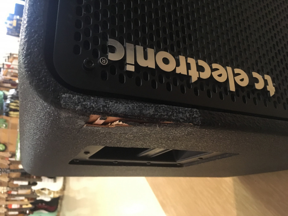 Hlavní obrázek 2 reproduktory TC ELECTRONIC RS212 B-STOCK