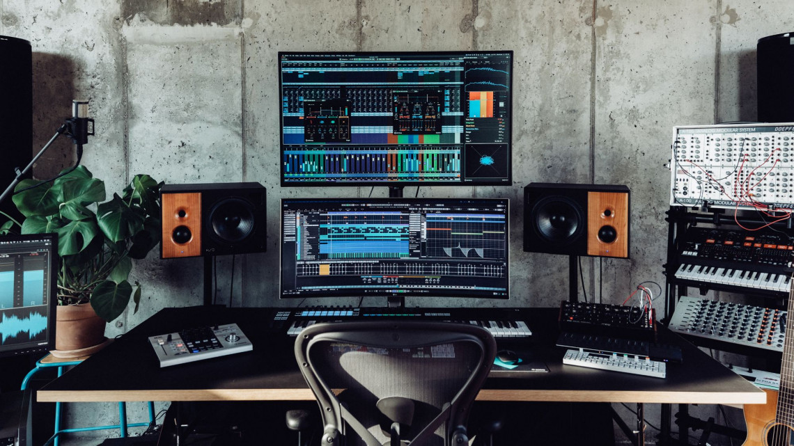 Hlavní obrázek Záznamový a multitrack software STEINBERG Cubase Artist 11 Educational