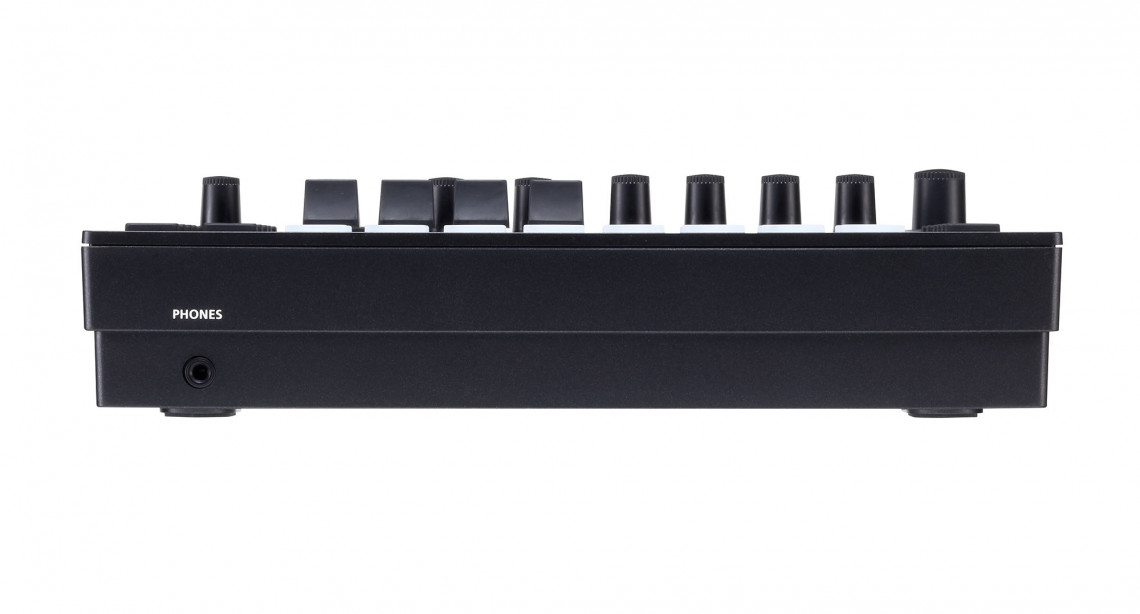 Hlavní obrázek DJ efektory a loopery ROLAND MC-101 GROOVEBOX