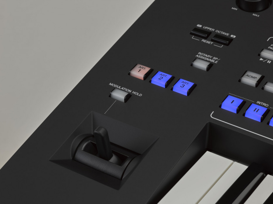 Hlavní obrázek Klávesy YAMAHA GENOS B STOCK