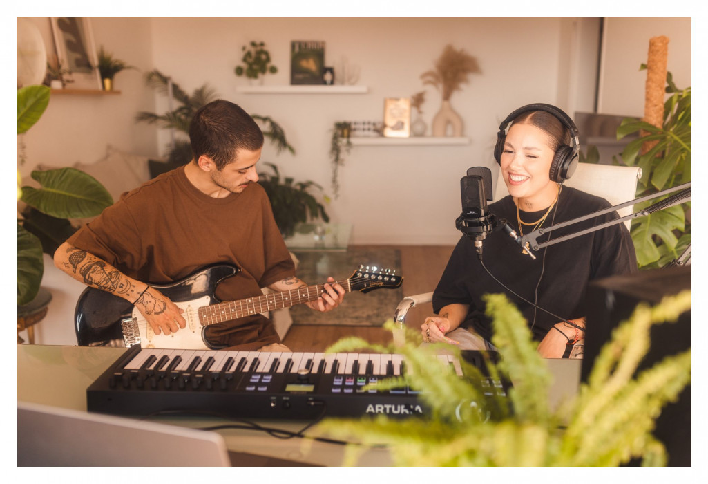 Hlavní obrázek Velkomembránové kondenzátorové mikrofony ARTURIA MiniFuse Recording Pack Black