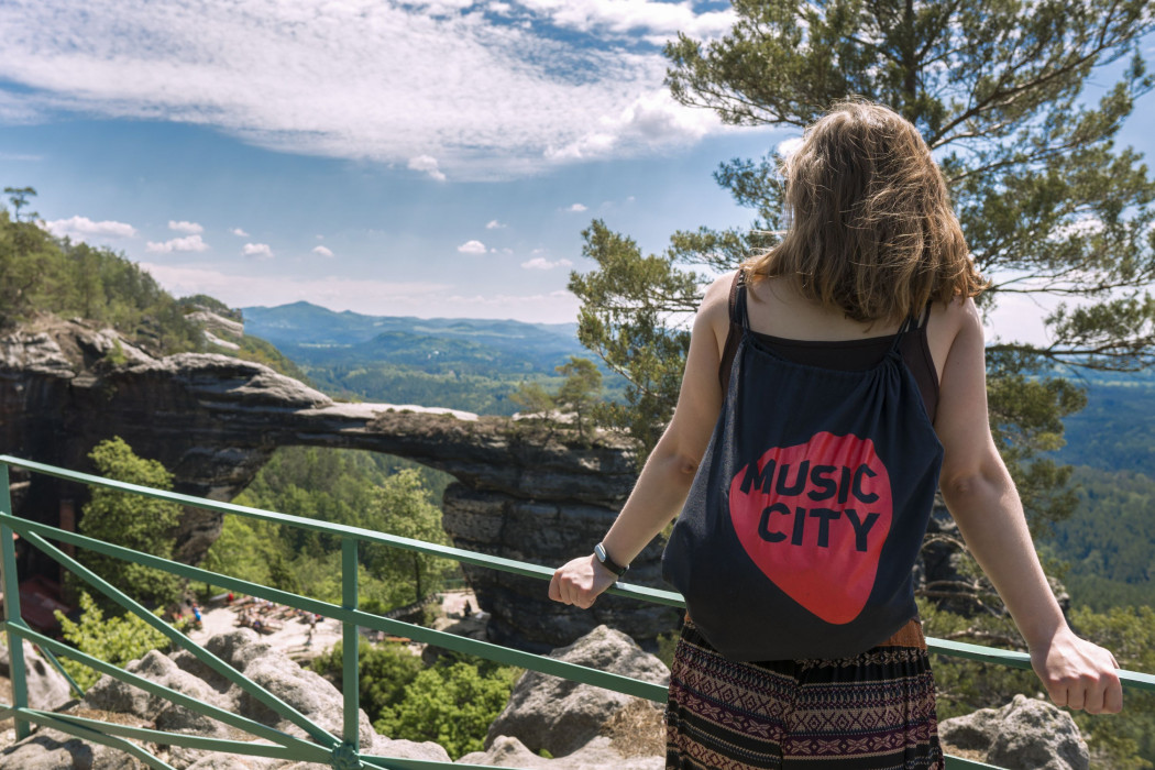 Hlavní obrázek Oblečení a dárkové předměty Látková taška s logem Music City