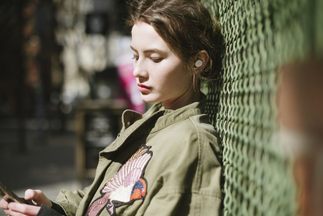 Hlavní obrázek Bezdrátová do uší JBL Vibe 100TWS Black