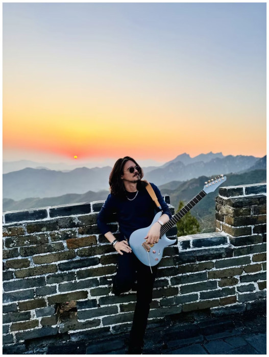 Hlavní obrázek Alternativní ENYA MUSIC Inspire Ozielzinho Customized - Midnight Grey