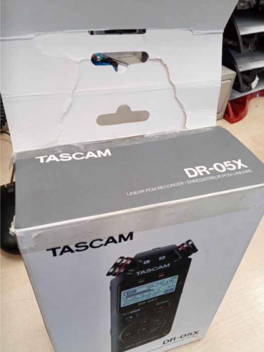 Hlavní obrázek Stereo rekordéry přenosné TASCAM DR-05X B STOCK