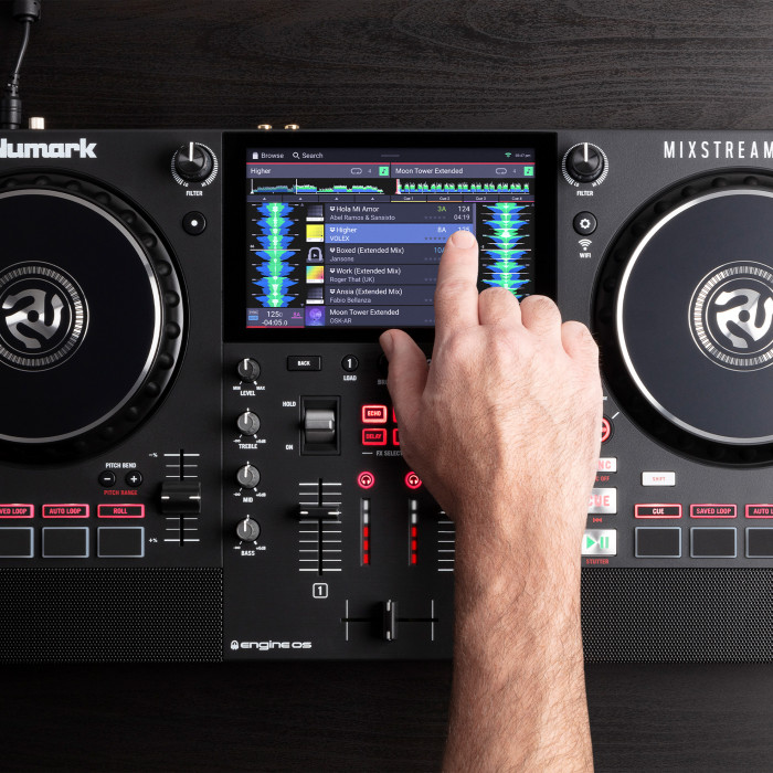 Hlavní obrázek DJ kontrolery NUMARK Mixstream PRO