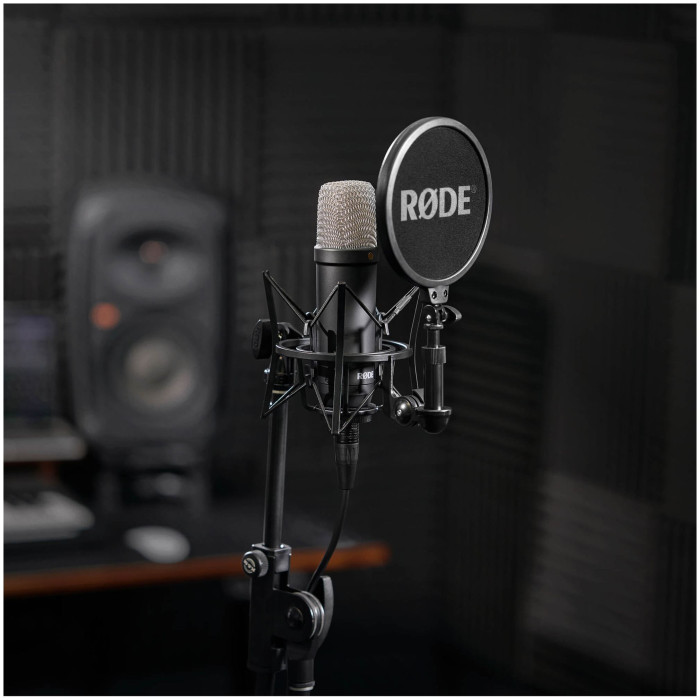 Hlavní obrázek Velkomembránové kondenzátorové mikrofony RODE NT1 Signature Series Black