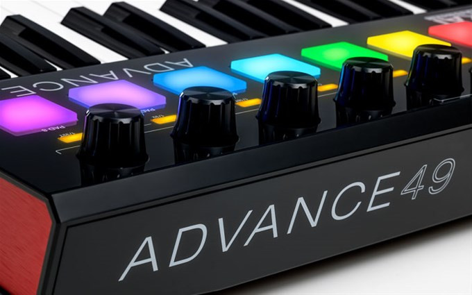 Hlavní obrázek MIDI keyboardy AKAI Advance 49