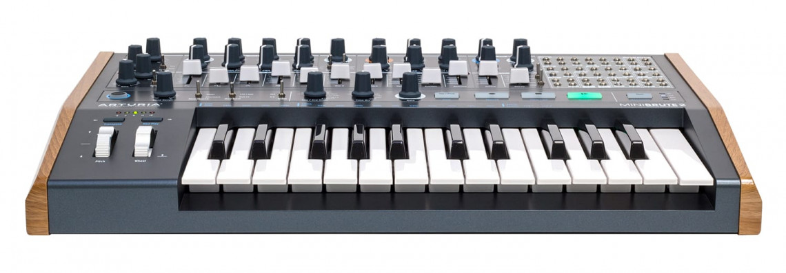 Hlavní obrázek Syntezátory, varhany, virtuální nástroje ARTURIA MiniBrute 2