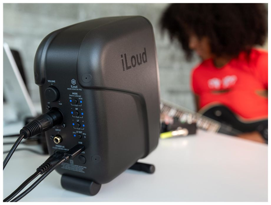 Hlavní obrázek Aktivní monitory s DSP korekcí akustiky IK MULTIMEDIA iLoud Micro Monitor Pro (Single Black)