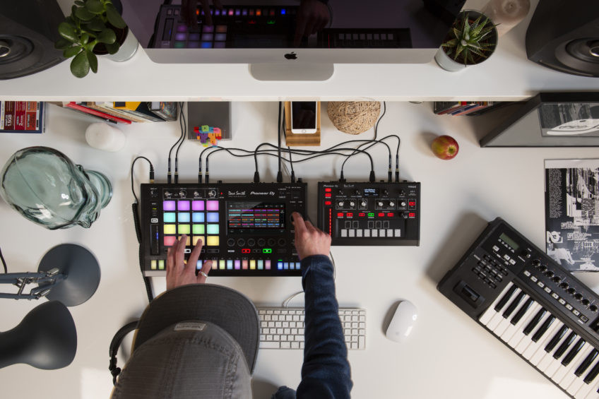 Hlavní obrázek DJ efektory a loopery PIONEER DJ TSP-16