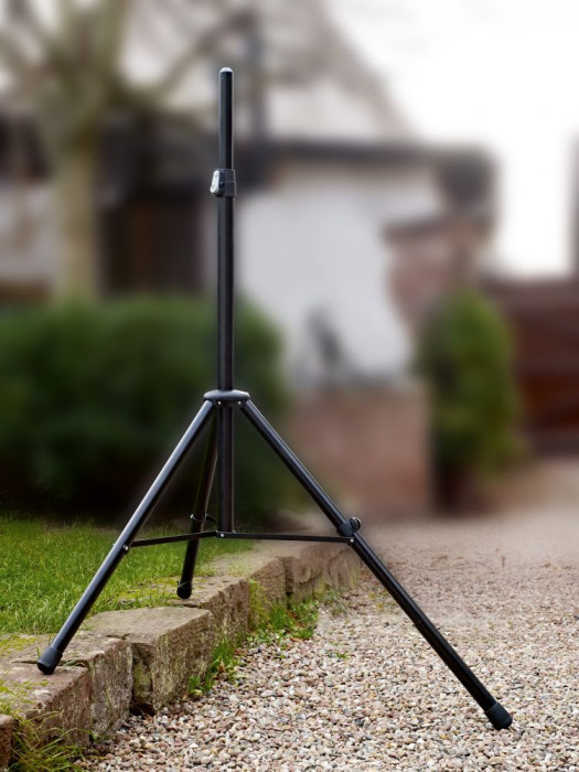 Hlavní obrázek Adaptéry a nástavce pro reproduktorové stojany KÖNIG MEYER 21445 Leveling leg for speaker stand - black