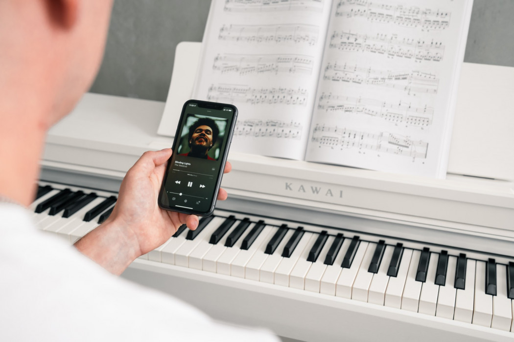 Hlavní obrázek Klávesy KAWAI CN201W - Premium White Satin