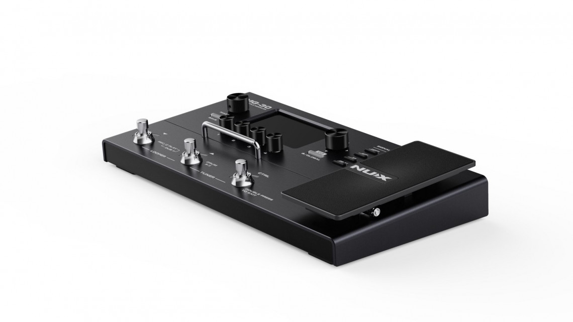 Hlavní obrázek Multiefekty, procesory NUX MG-30