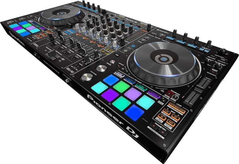 Hlavní obrázek DJ kontrolery PIONEER DJ DDJ-RZ