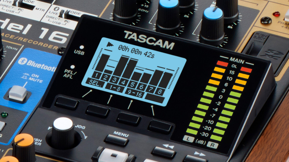 Hlavní obrázek Mixážní pulty s efektem TASCAM Model 16