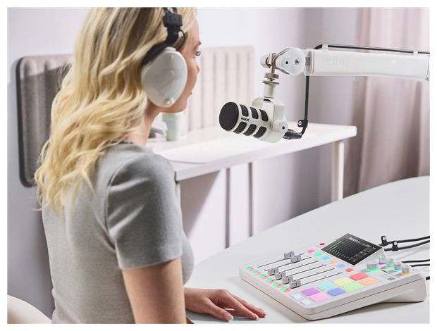 Hlavní obrázek Mikrofony pro rozhlasové vysílání RODE Solo podcasting bundle - White