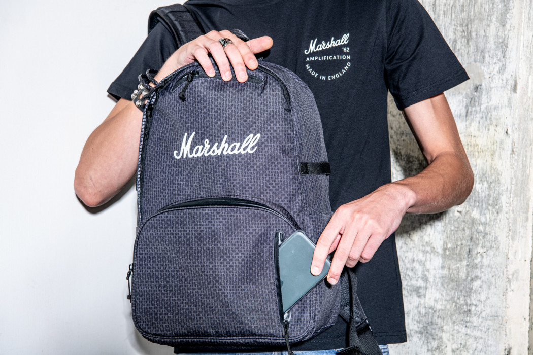 Hlavní obrázek Batohy MARSHALL Underground Backpack Black/White