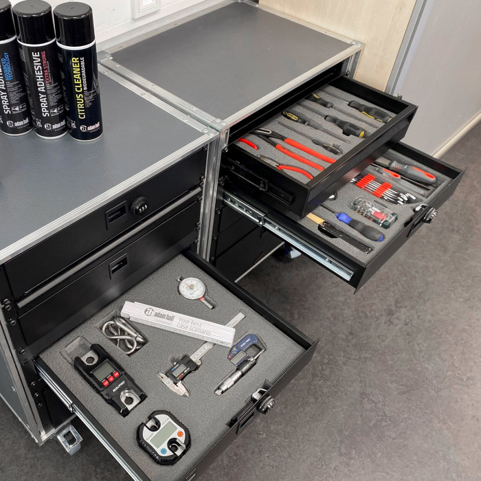 Hlavní obrázek Příslušenství racku 19" ADAM HALL 19" Parts KYOTO FOAM