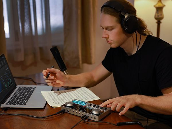 Hlavní obrázek USB zvukové karty DONNER Podcast Equipment Bundle