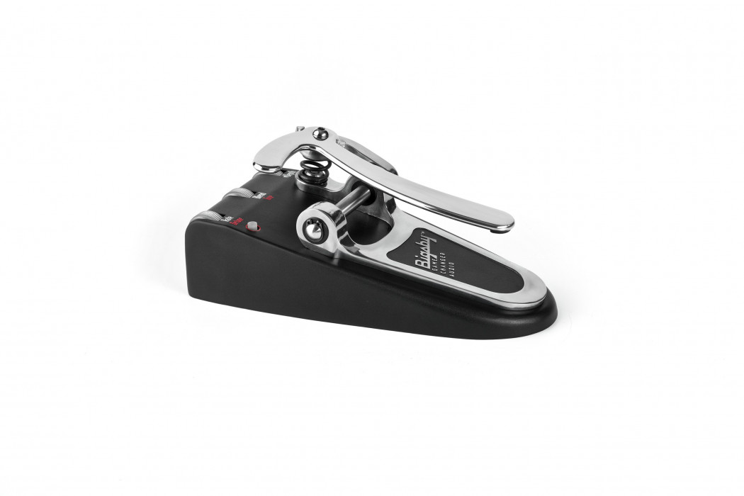 Hlavní obrázek Tremolo, vibrato GAMECHANGER AUDIO BIGSBY Pedal