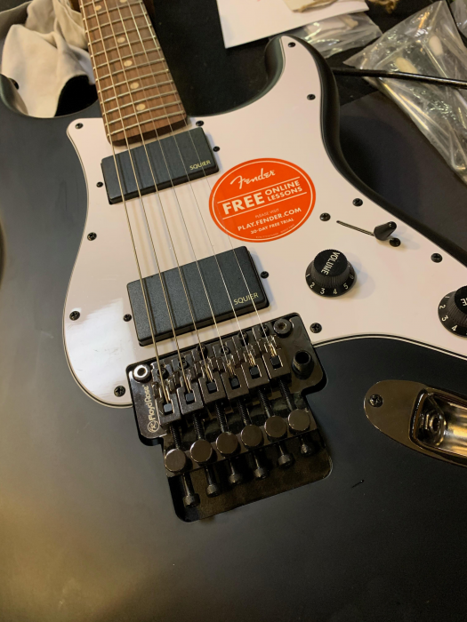 Hlavní obrázek ST - modely FENDER SQUIER Contemporary Active Stratocaster HH Flat Black Rosewood B-STOCK