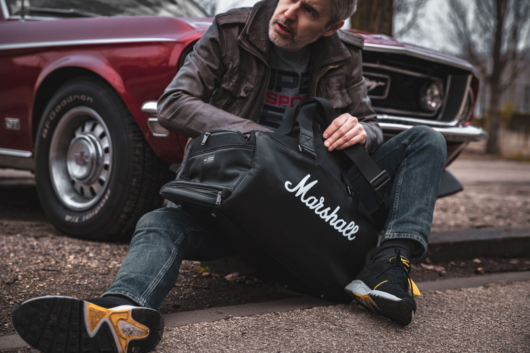 Hlavní obrázek Výprodej MARSHALL Uptown Duffel Black/White