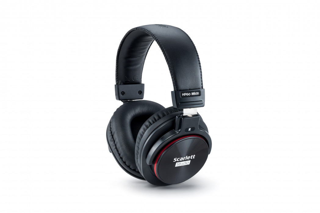 Hlavní obrázek Velkomembránové kondenzátorové mikrofony FOCUSRITE Scarlett 2i2 Studio 3rd Generation