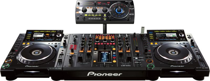 Hlavní obrázek DJ efektory a loopery PIONEER DJ RMX-1000