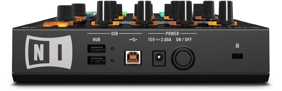 Hlavní obrázek DJ kontrolery NATIVE INSTRUMENTS Traktor Kontrol D2