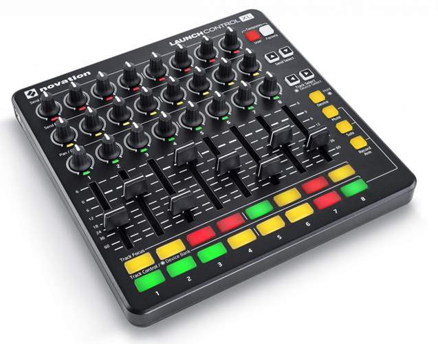 Hlavní obrázek MIDI kontrolery NOVATION Launch Control XL Black