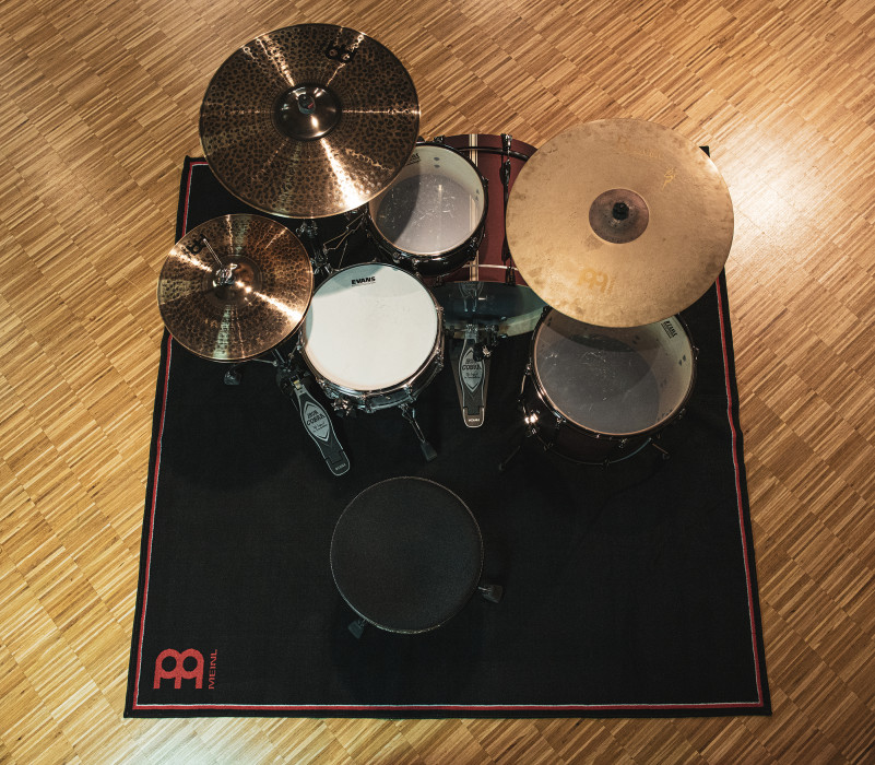 Hlavní obrázek Koberce MEINL MDRL-BK Drum Rug Black - Large