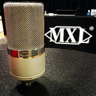 Hlavní obrázek Velkomembránové kondenzátorové mikrofony MXL 990 Heritage