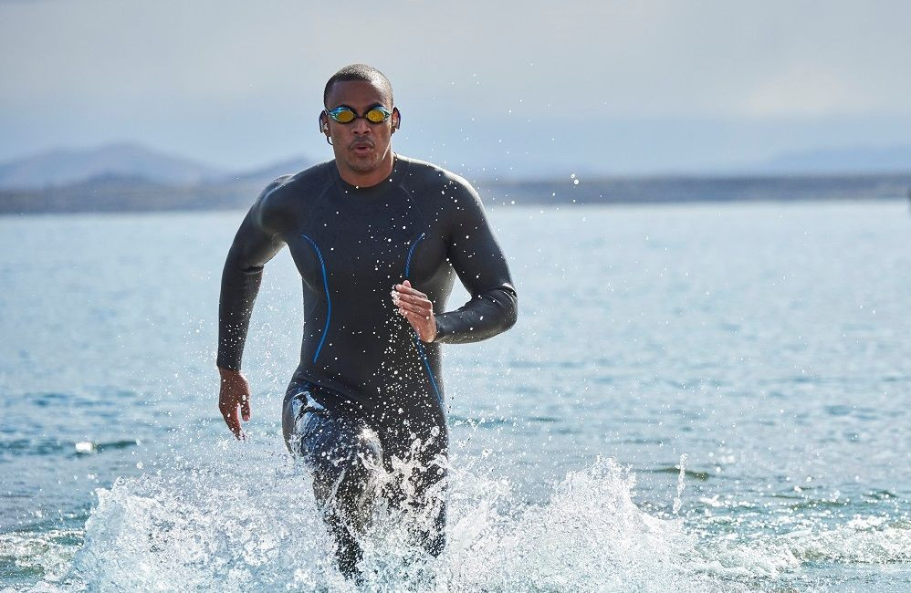 Hlavní obrázek Bezdrátová do uší JBL Endurance Dive BT - černá