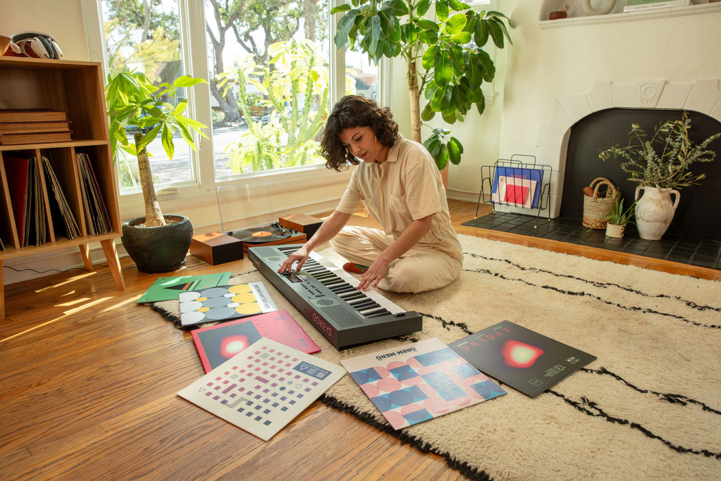 Hlavní obrázek Keyboardy s dynamikou ROLAND GO:KEYS 5 - Graphite