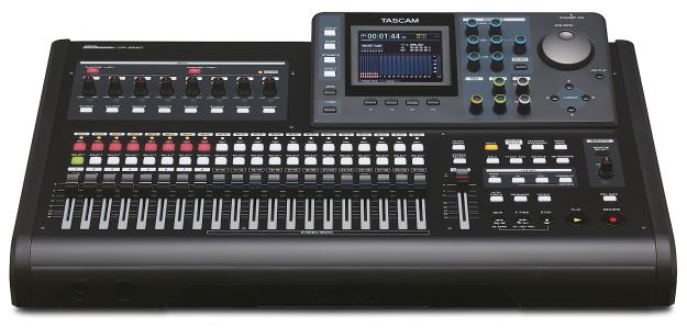 Hlavní obrázek Vícestopé rekordery (stolní/rackové) TASCAM DP-32SD B stock