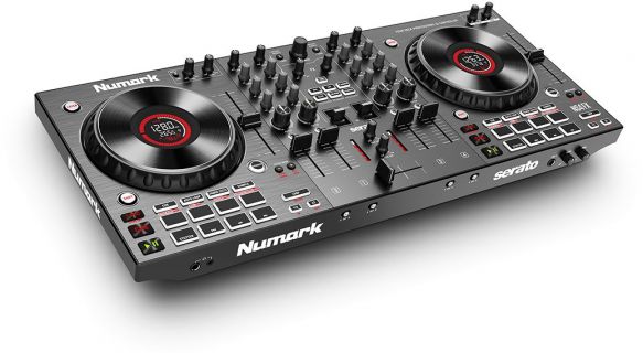 Hlavní obrázek DJ kontrolery NUMARK NS4FX