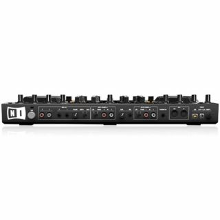 Hlavní obrázek DJ kontrolery NATIVE INSTRUMENTS Traktor Kontrol S4 MK2