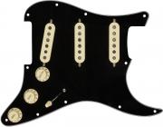 FENDER Pre-Wired Stratocaster Pickguard, Custom '69 SSS - Black