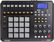 Hlavní obrázek DAW kontrolery AKAI MPD 32