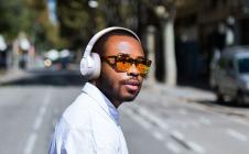 Galerijní obrázek č.2 Na uši (s kabelem) JBL Tune750BTNC černá