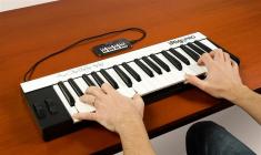 Galerijní obrázek č.1 MIDI keyboardy IK MULTIMEDIA iRig Keys Pro
