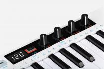 Galerijní obrázek č.2 MIDI keyboardy ARTURIA KeyStep 37