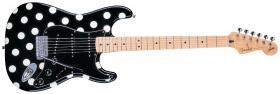 Hlavní obrázek ST - modely FENDER Buddy Guy Standard Stratocaster®, Maple Fretboard, Polka Dot Finish