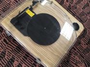 Galerijní obrázek č.1 Se zabudovanými reproduktory ION Max LP B STOCK