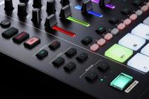 Galerijní obrázek č.7 DJ efektory a loopery ROLAND MC-707 GROOVEBOX