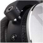 Galerijní obrázek č.1 Bezdrátová na uši AKG Y50BT SLV