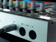 Galerijní obrázek č.2 DJ kontrolery NATIVE INSTRUMENTS Maschine MK2 White